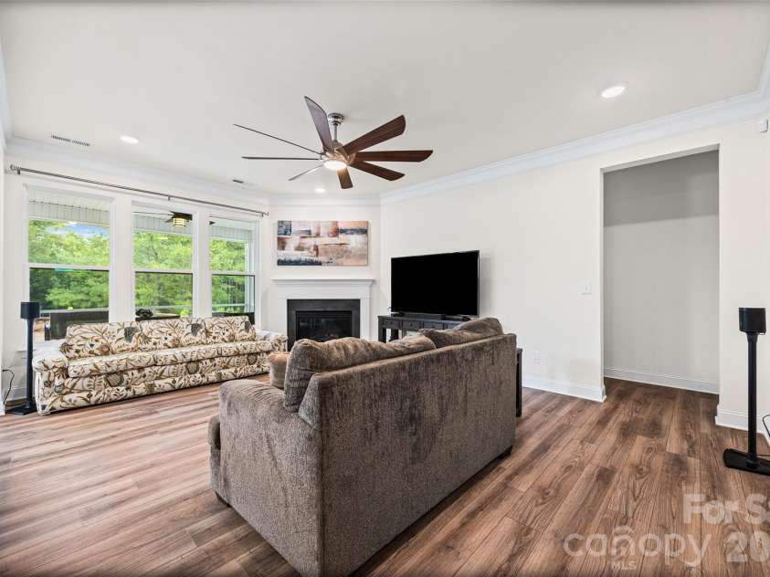 4048 Clapton Drive, Lancaster, SC 29720.  MLS# CAR4403423, YatesRealty ID 39184. 