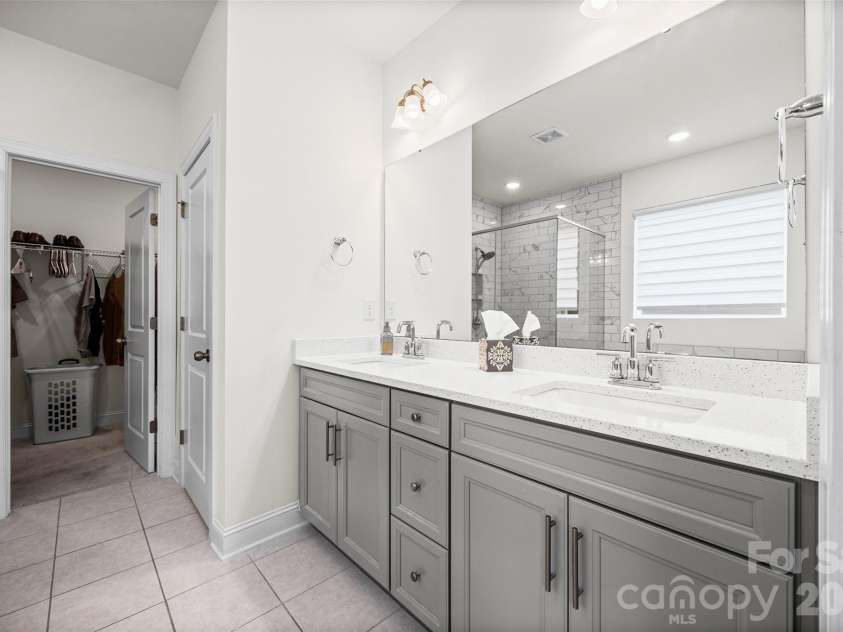 4048 Clapton Drive, Lancaster, SC 29720.  MLS# CAR4403423, YatesRealty ID 39184. 
