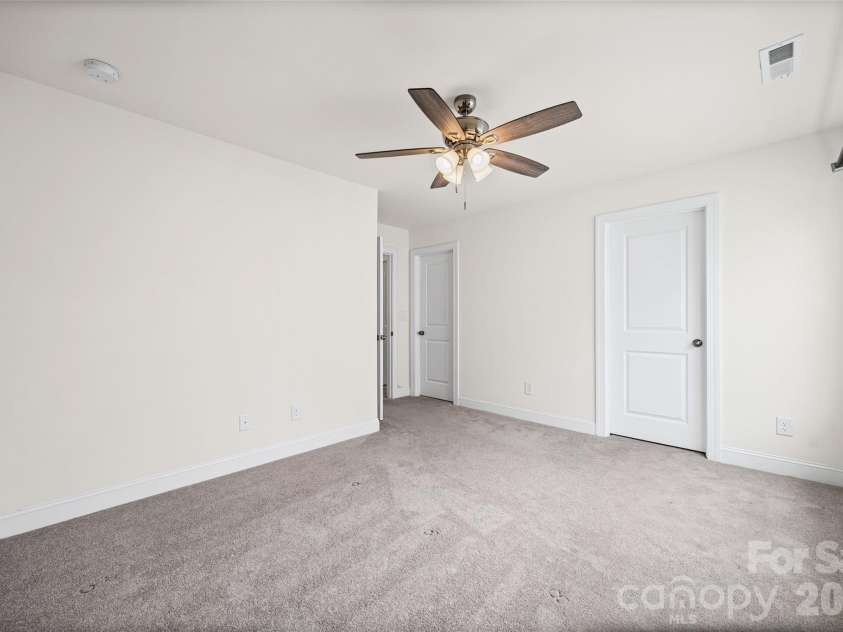 4048 Clapton Drive, Lancaster, SC 29720.  MLS# CAR4403423, YatesRealty ID 39184. 