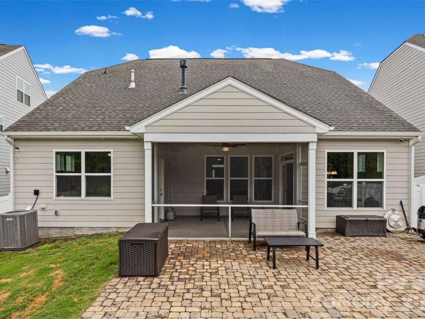 4048 Clapton Drive, Lancaster, SC 29720.  MLS# CAR4403423, YatesRealty ID 39184. 
