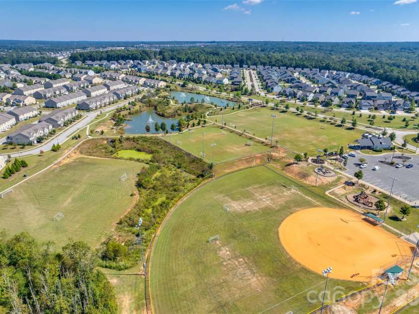 4048 Clapton Drive, Lancaster, SC 29720.  MLS# CAR4403423, YatesRealty ID 39184. 