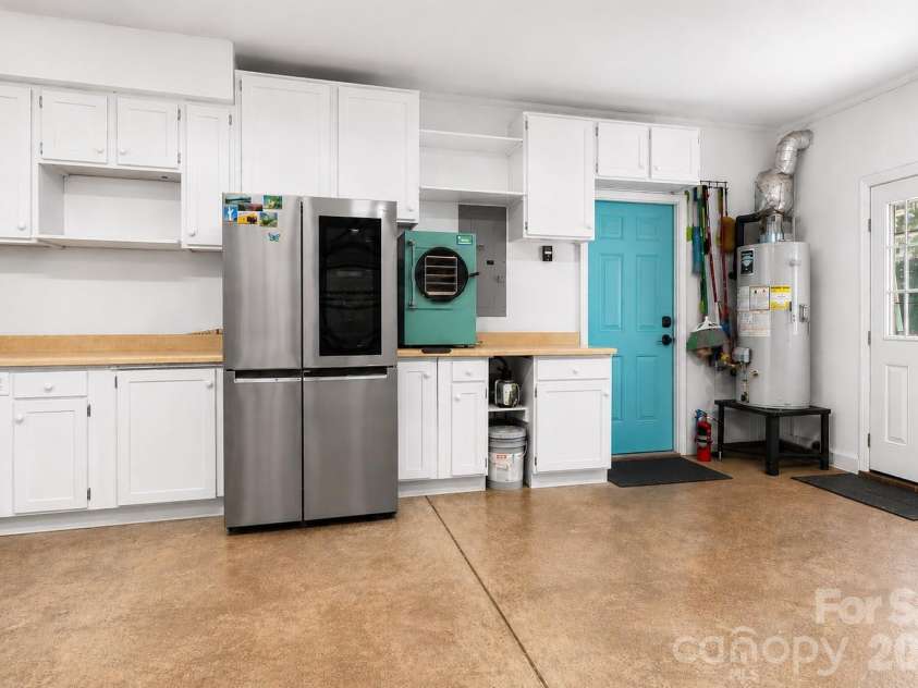 635 Highland Ridge Road, Mooresville, NC 28115.  MLS# CAR4404821, YatesRealty ID 39189. 
