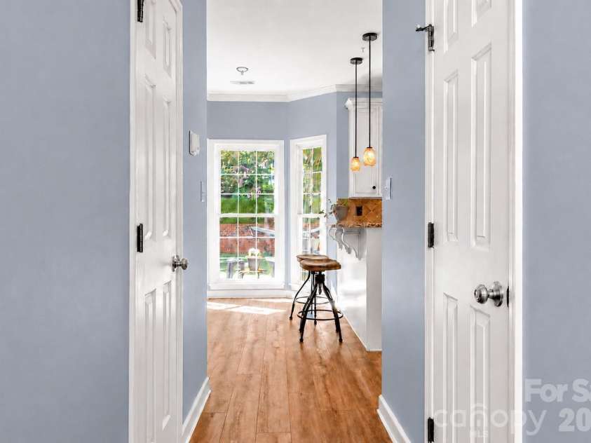 635 Highland Ridge Road, Mooresville, NC 28115.  MLS# CAR4404821, YatesRealty ID 39189. 