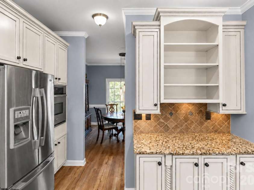 635 Highland Ridge Road, Mooresville, NC 28115.  MLS# CAR4404821, YatesRealty ID 39189. 
