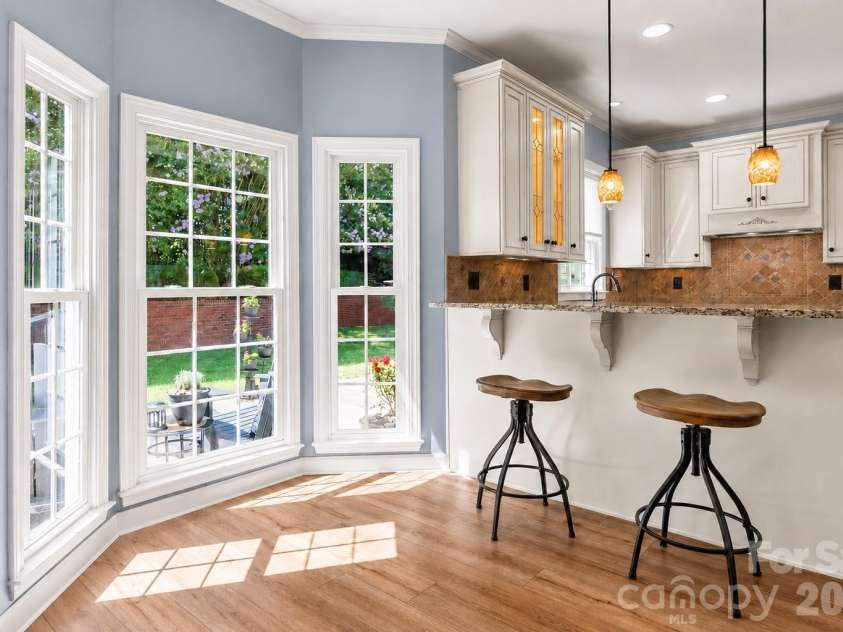 635 Highland Ridge Road, Mooresville, NC 28115.  MLS# CAR4404821, YatesRealty ID 39189. 