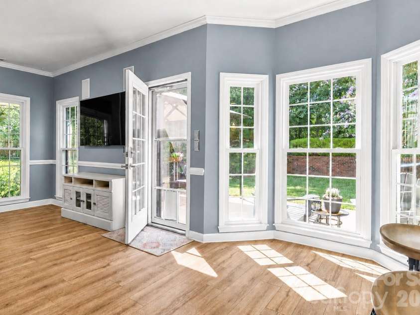 635 Highland Ridge Road, Mooresville, NC 28115.  MLS# CAR4404821, YatesRealty ID 39189. 