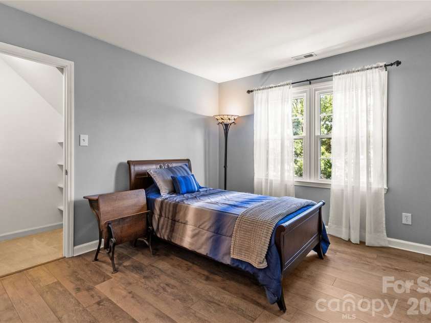 635 Highland Ridge Road, Mooresville, NC 28115.  MLS# CAR4404821, YatesRealty ID 39189. 