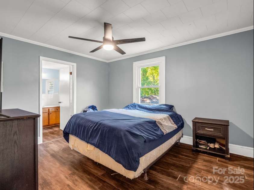 183 Hollywood Street, Forest City, NC 28043.  MLS# CAR4298952, YatesRealty ID 3919. 