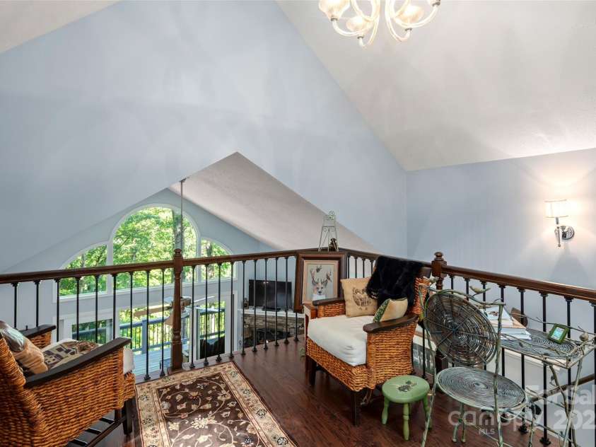270 Ridge Drive, Saluda, NC 28773.  MLS# CAR4312875, YatesRealty ID 3919. Upstairs loft