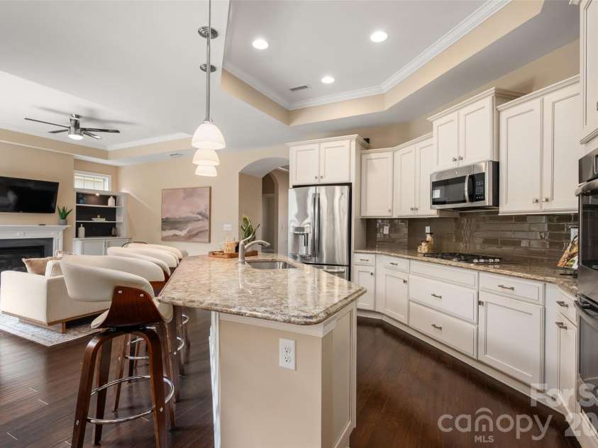 1288 Restoration Drive, Waxhaw, NC 28173.  MLS# CAR4401888, YatesRealty ID 39191. 