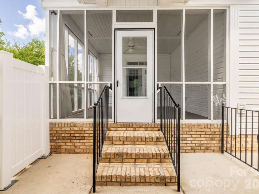 1617 The Crossing None, Rock Hill, SC 29732.  MLS# CAR4400490, YatesRealty ID 39192. 