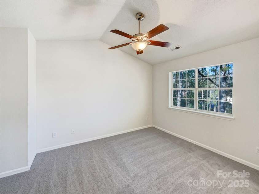 9028 Four Mile Creek Road, Charlotte, NC 28277.  MLS# CAR4326288, YatesRealty ID 39193. 