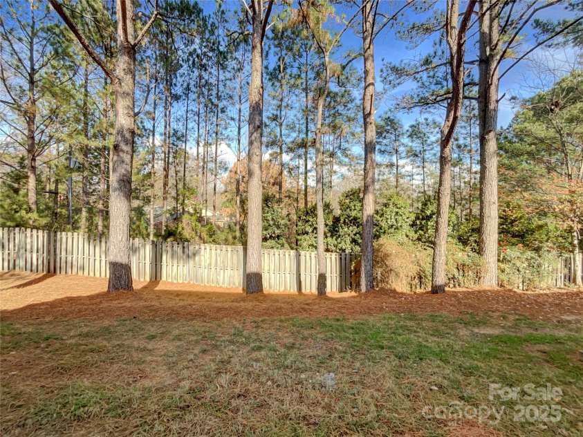 9028 Four Mile Creek Road, Charlotte, NC 28277.  MLS# CAR4326288, YatesRealty ID 39193. 