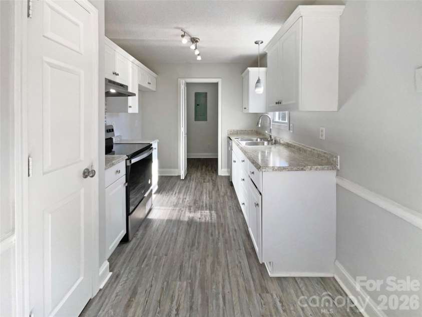 1657 Gresham Court, Rock Hill, SC 29730.  MLS# CAR4343664, YatesRealty ID 39194. 