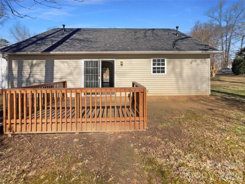 1657 Gresham Court, Rock Hill, SC 29730.  MLS# CAR4343664, YatesRealty ID 39194. 