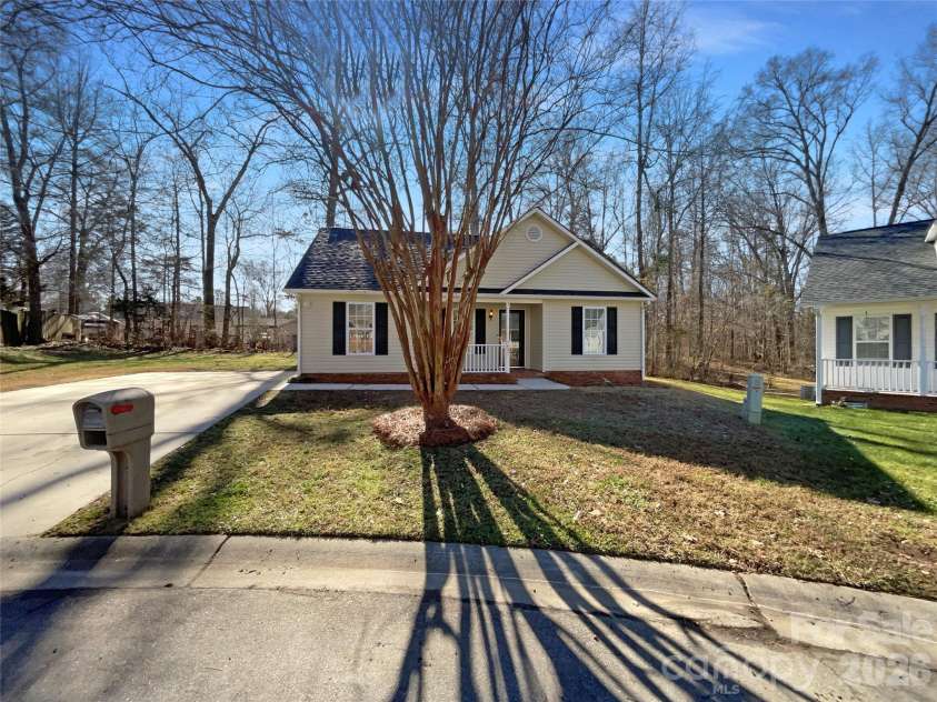 1657 Gresham Court, Rock Hill, SC 29730.  MLS# CAR4343664, YatesRealty ID 39194. 