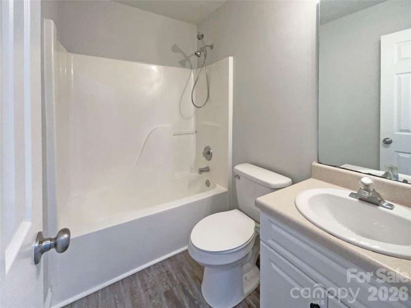 1657 Gresham Court, Rock Hill, SC 29730.  MLS# CAR4343664, YatesRealty ID 39194. 