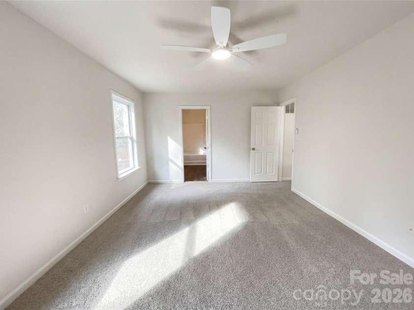 127 Emily Crest Lane, Rock Hill, SC 29730.  MLS# CAR4343684, YatesRealty ID 39195. 