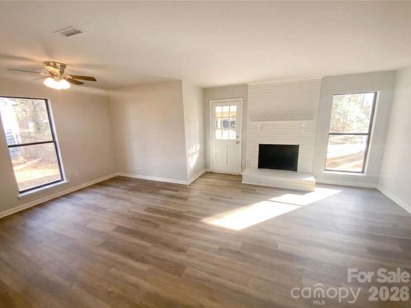 6312 Old Hickory Court, Charlotte, NC 28227.  MLS# CAR4343743, YatesRealty ID 39196. 