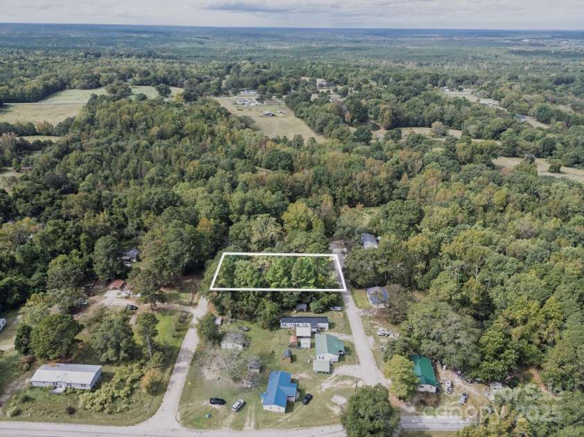 2218 Peachtree Avenue, Great Falls, SC 29055.  MLS# CAR4313600, YatesRealty ID 392. 