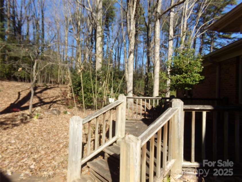 5514 Grafton Place, Charlotte, NC 28212.  MLS# CAR4211262, YatesRealty ID 392. 