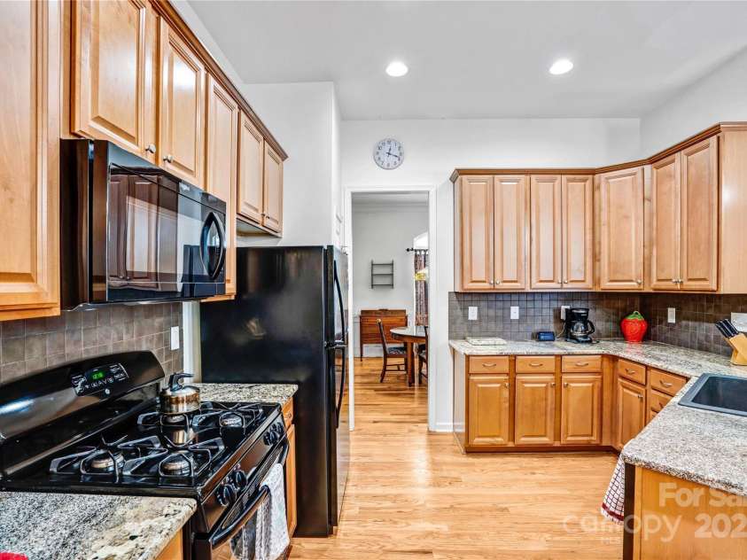 162 Pecan Hills Drive, Mooresville, NC 28115.  MLS# CAR4227829, YatesRealty ID 3920. 