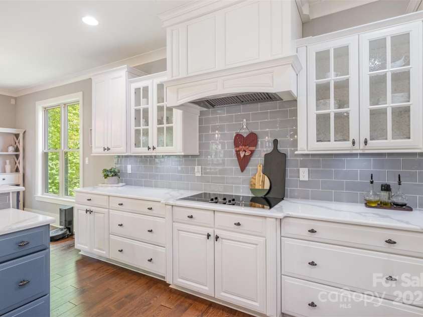 1713 Mt Isle Harbor Drive, Charlotte, NC 28214.  MLS# CAR4247836, YatesRealty ID 3920. 