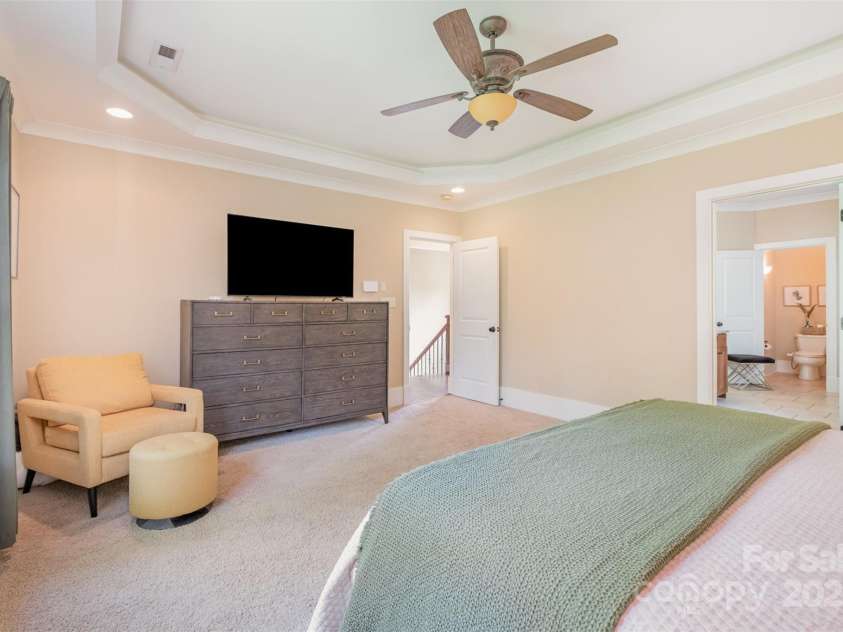 1713 Mt Isle Harbor Drive, Charlotte, NC 28214.  MLS# CAR4247836, YatesRealty ID 3920. 