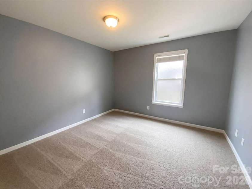 8915 Cinder Lane, Huntersville, NC 28078.  MLS# CAR4357109, YatesRealty ID 39200. 