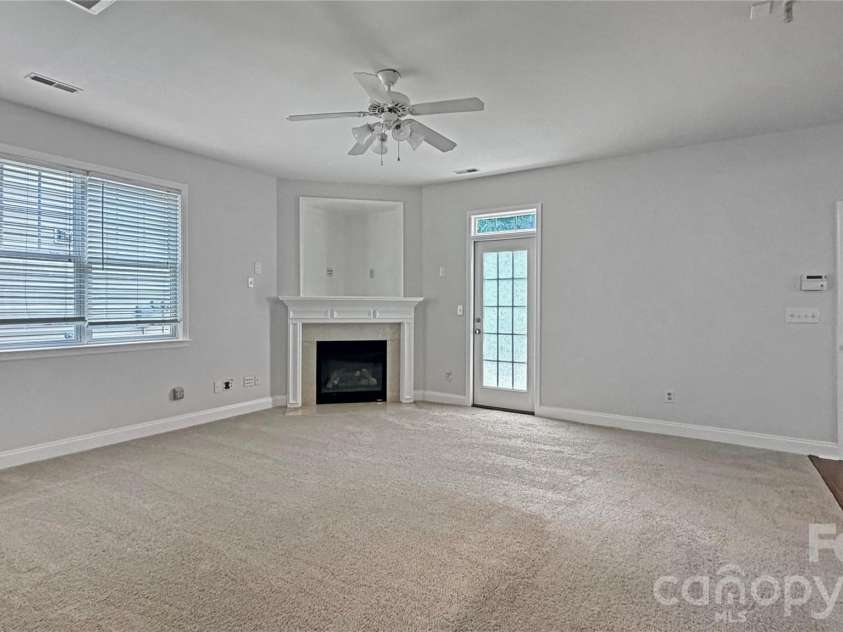 8915 Cinder Lane, Huntersville, NC 28078.  MLS# CAR4357109, YatesRealty ID 39200. 