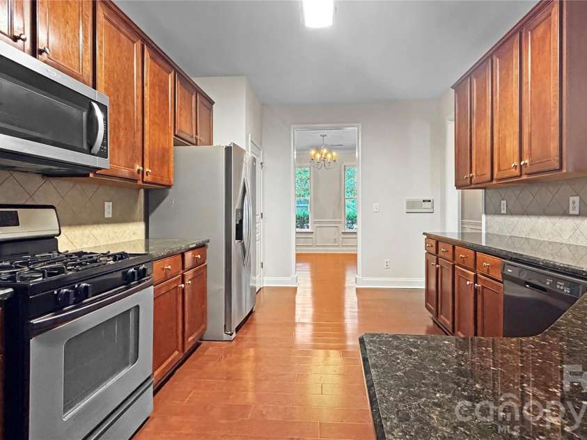 8915 Cinder Lane, Huntersville, NC 28078.  MLS# CAR4357109, YatesRealty ID 39200. 