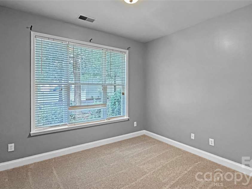 8915 Cinder Lane, Huntersville, NC 28078.  MLS# CAR4357109, YatesRealty ID 39200. 