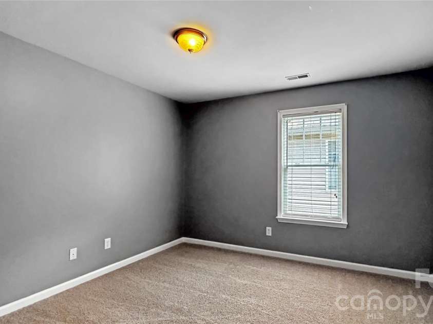 8915 Cinder Lane, Huntersville, NC 28078.  MLS# CAR4357109, YatesRealty ID 39200. 