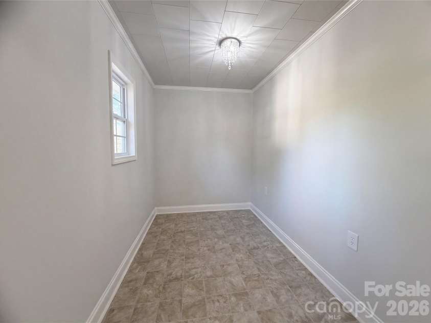 1512 Buckingham Avenue, Gastonia, NC 28054.  MLS# CAR4357288, YatesRealty ID 39201. 