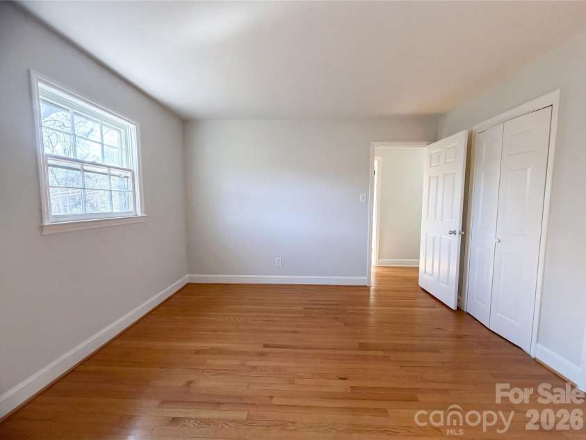 1512 Buckingham Avenue, Gastonia, NC 28054.  MLS# CAR4357288, YatesRealty ID 39201. 