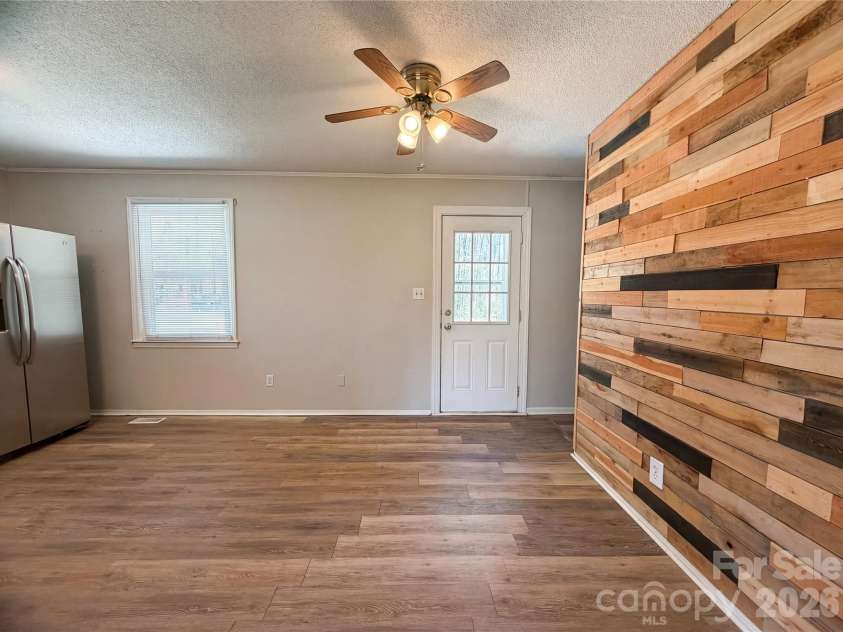 4402 Ginger Drive, Gastonia, NC 28056.  MLS# CAR4361423, YatesRealty ID 39202. 