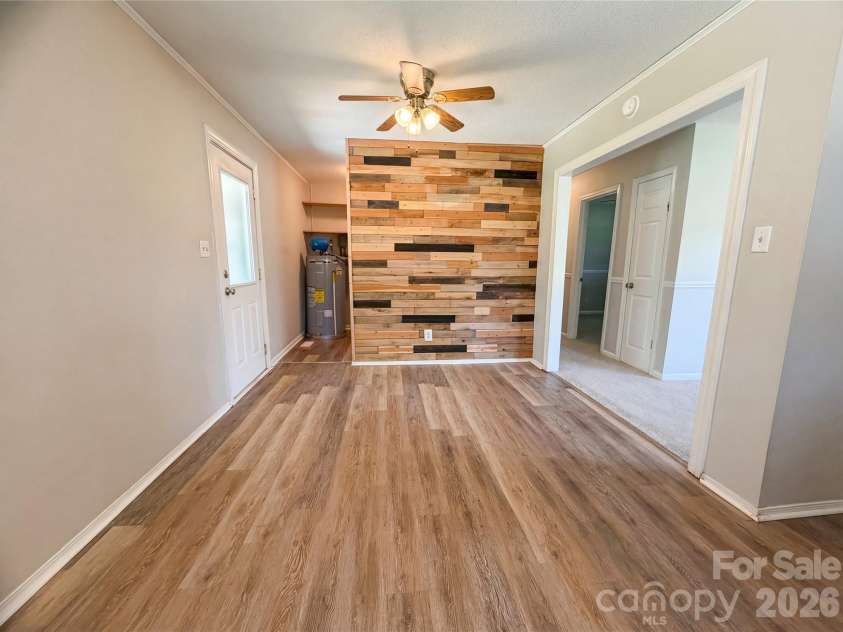 4402 Ginger Drive, Gastonia, NC 28056.  MLS# CAR4361423, YatesRealty ID 39202. 