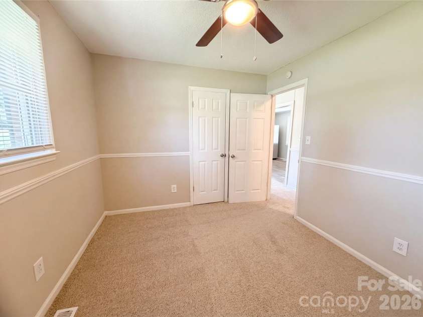 4402 Ginger Drive, Gastonia, NC 28056.  MLS# CAR4361423, YatesRealty ID 39202. 
