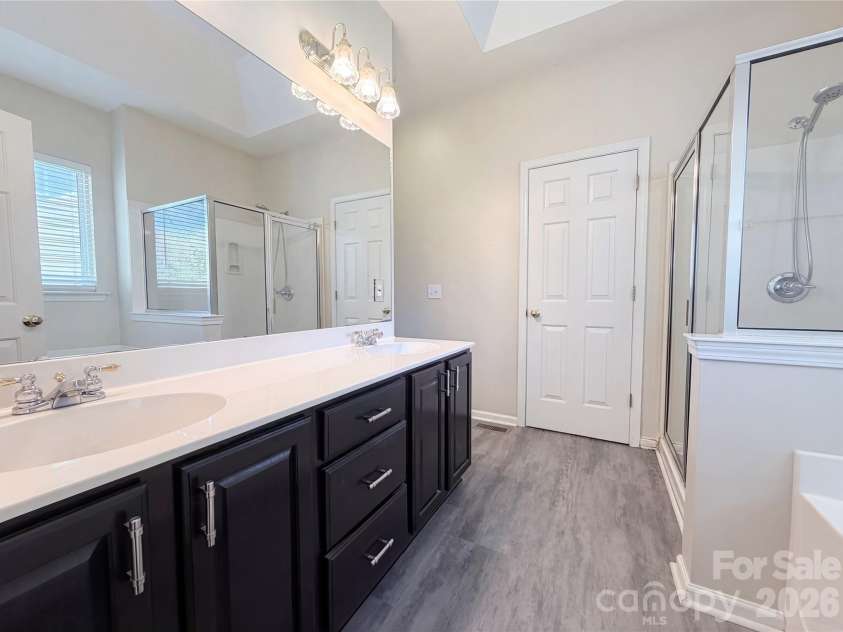 20224 Northport Drive, Cornelius, NC 28031.  MLS# CAR4362173, YatesRealty ID 39203. 