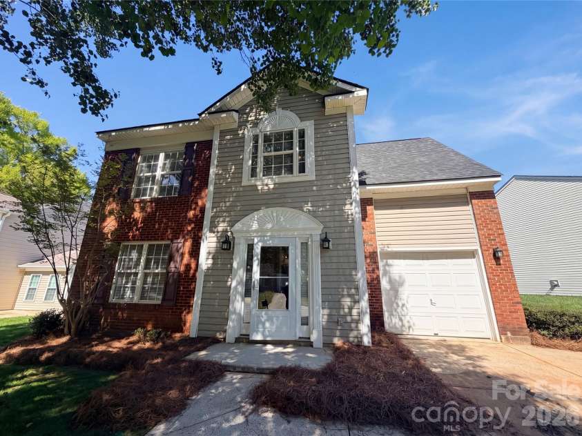 6032 Briggs Drive, Charlotte, NC 28269.  MLS# CAR4368915, YatesRealty ID 39208. 