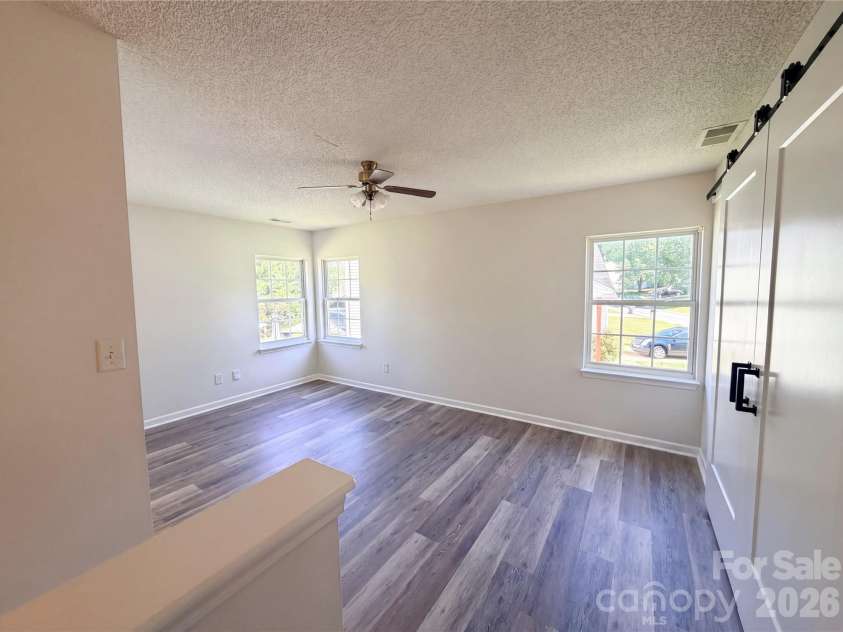 6032 Briggs Drive, Charlotte, NC 28269.  MLS# CAR4368915, YatesRealty ID 39208. 