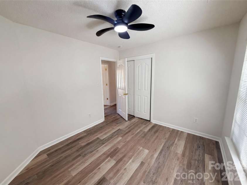 6032 Briggs Drive, Charlotte, NC 28269.  MLS# CAR4368915, YatesRealty ID 39208. 