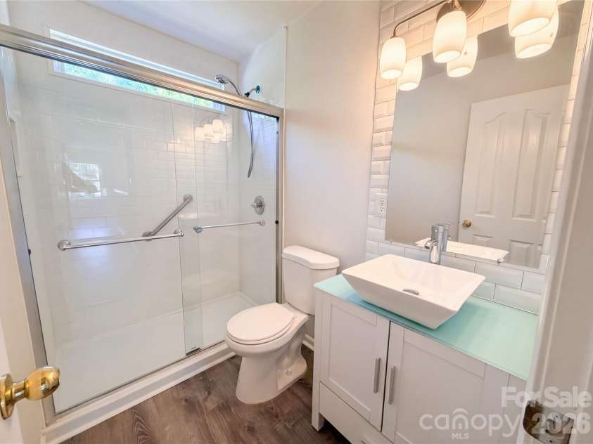 6032 Briggs Drive, Charlotte, NC 28269.  MLS# CAR4368915, YatesRealty ID 39208. 