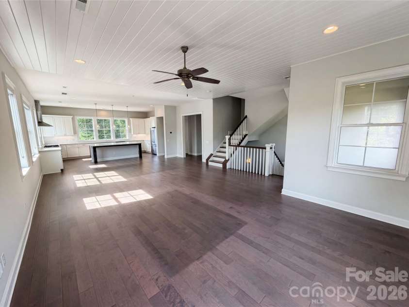 4018 City Homes Place, Charlotte, NC 28209.  MLS# CAR4368994, YatesRealty ID 39209. 