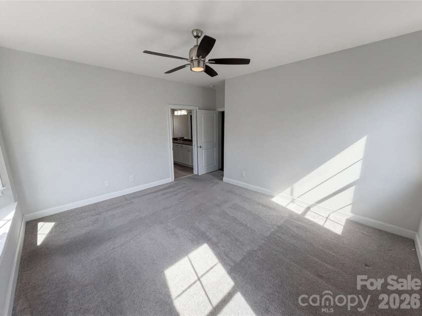 4018 City Homes Place, Charlotte, NC 28209.  MLS# CAR4368994, YatesRealty ID 39209. 