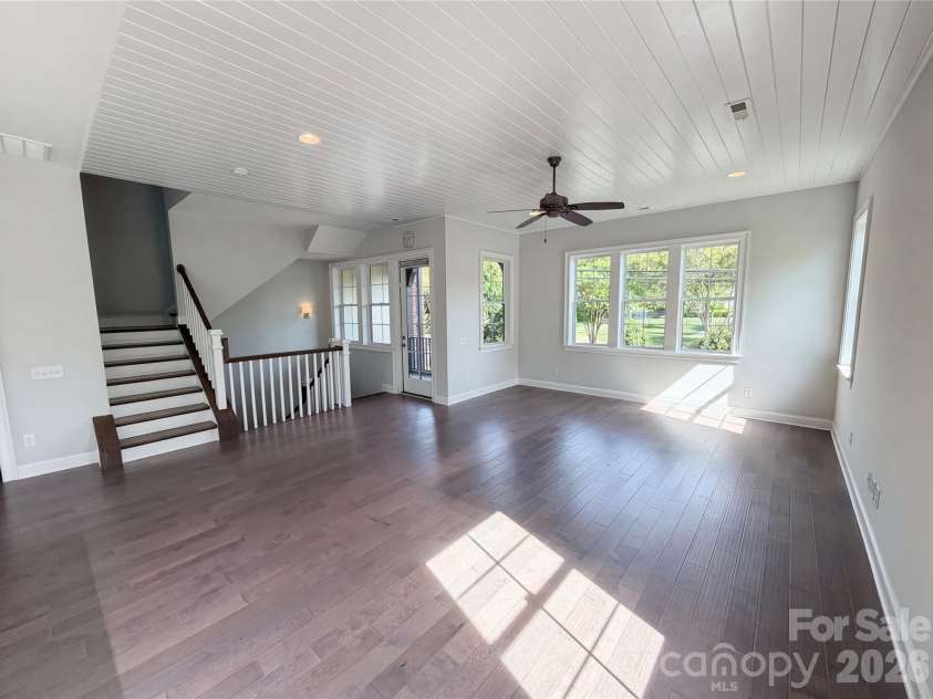 4018 City Homes Place, Charlotte, NC 28209.  MLS# CAR4368994, YatesRealty ID 39209. 