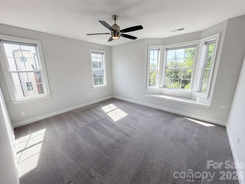 4018 City Homes Place, Charlotte, NC 28209.  MLS# CAR4368994, YatesRealty ID 39209. 