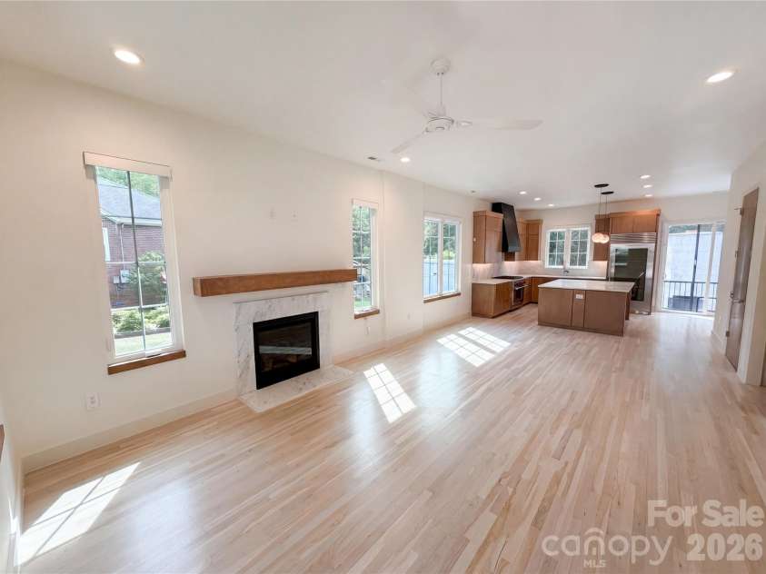 1609 Richland Drive, Charlotte, NC 28205.  MLS# CAR4369627, YatesRealty ID 39210. 