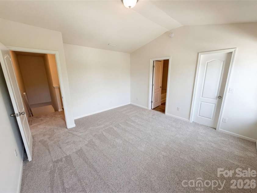 8321 Candlenut Lane, Charlotte, NC 28215.  MLS# CAR4367715, YatesRealty ID 39211. 