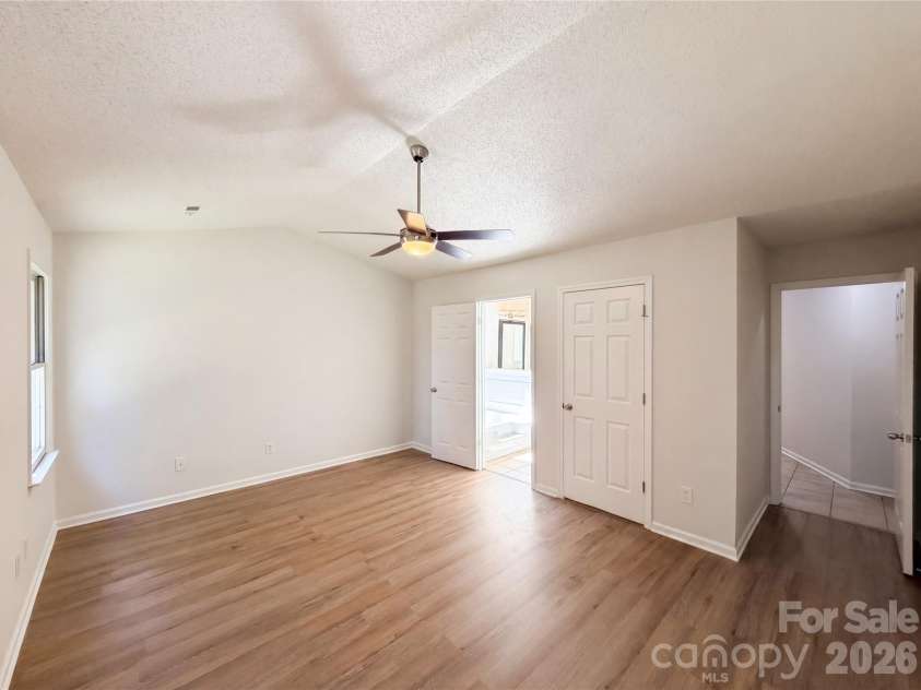13622 Tynecastle Lane, Matthews, NC 28105.  MLS# CAR4378462, YatesRealty ID 39213. 